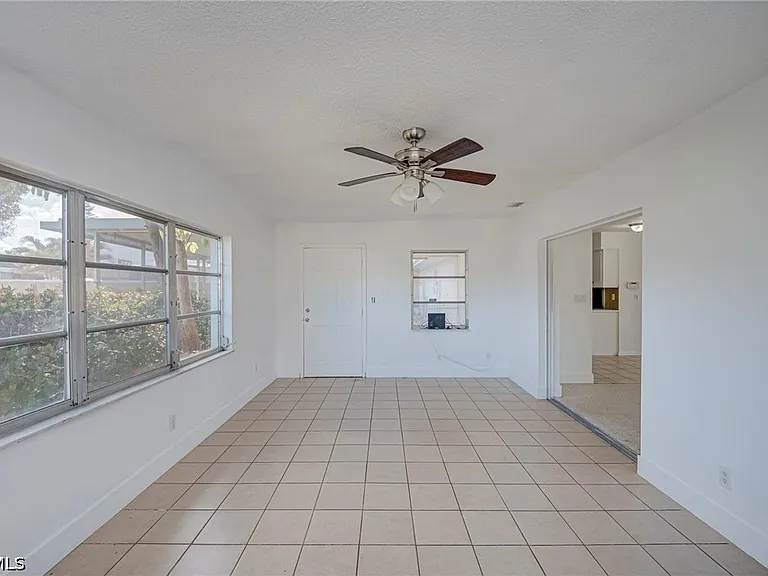 220 Punta Alta Ct — Photo 16