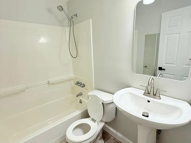705 Dehaviland Dr — Photo 8