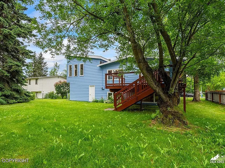 4071 Macinnes St — Photo 29