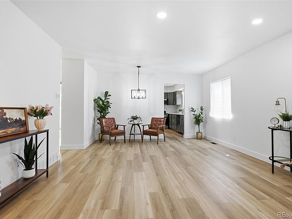 5th image of 2023 Woodburn Street #2021