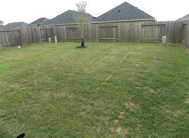 13318 Ambrosa Dr — Photo 14