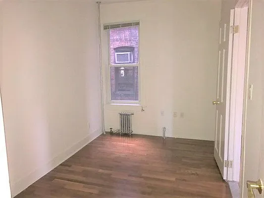 Rented by Tri Boro Terrace Realty | media 44