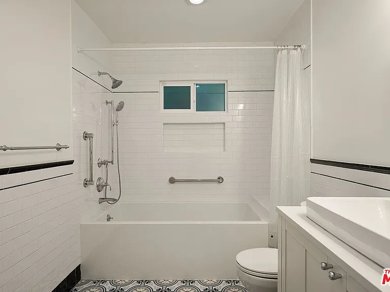 434 21st Pl — Photo 12