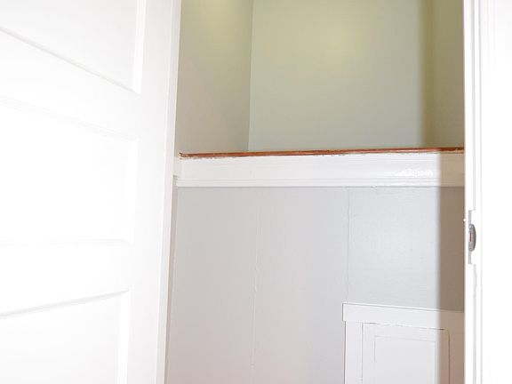 Lots of closet space