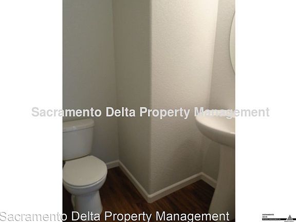 5th image of 8130 Weeping Willow Ln