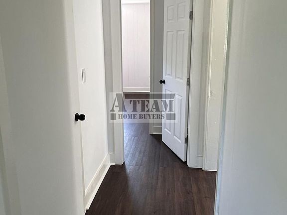 4th image of 1222 Washington Ave
