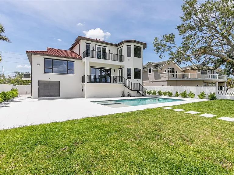 4 Paradise Ln — Photo 57