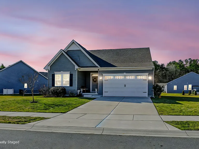 31420 Barefoot Cir — Photo 3