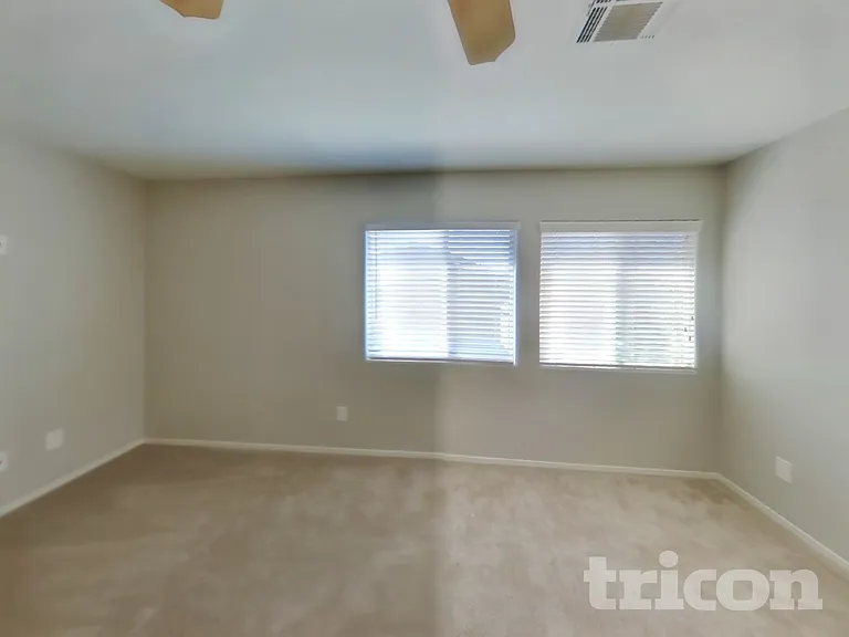 9273 Grassy Weep Ct — Photo 8