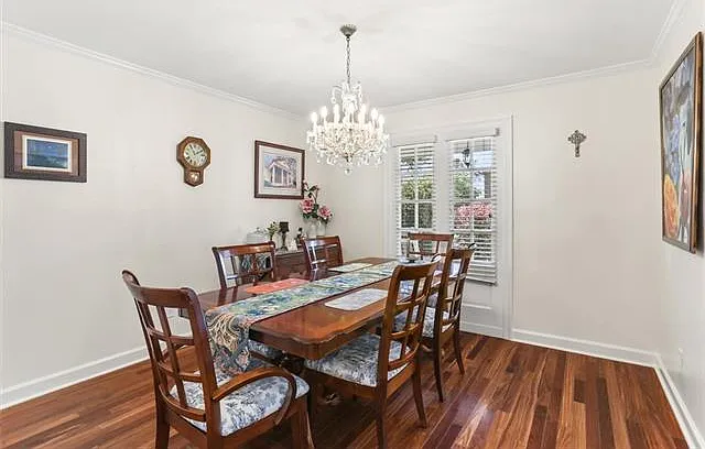 4521 Taft Park — Photo 9