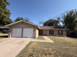 1803 Wickersham Dr, Arlington, TX 76014