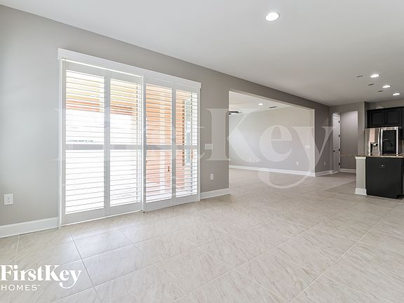 5th image of 31543 Fairhill Dr