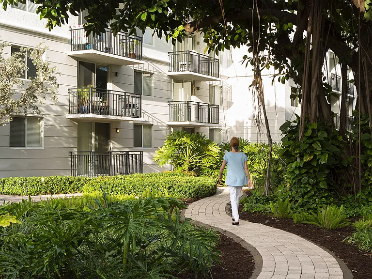 Beach Place — Photo 23