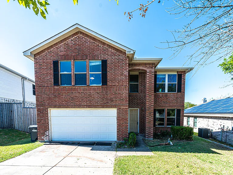3505 Quail View Dr — Photo 1
