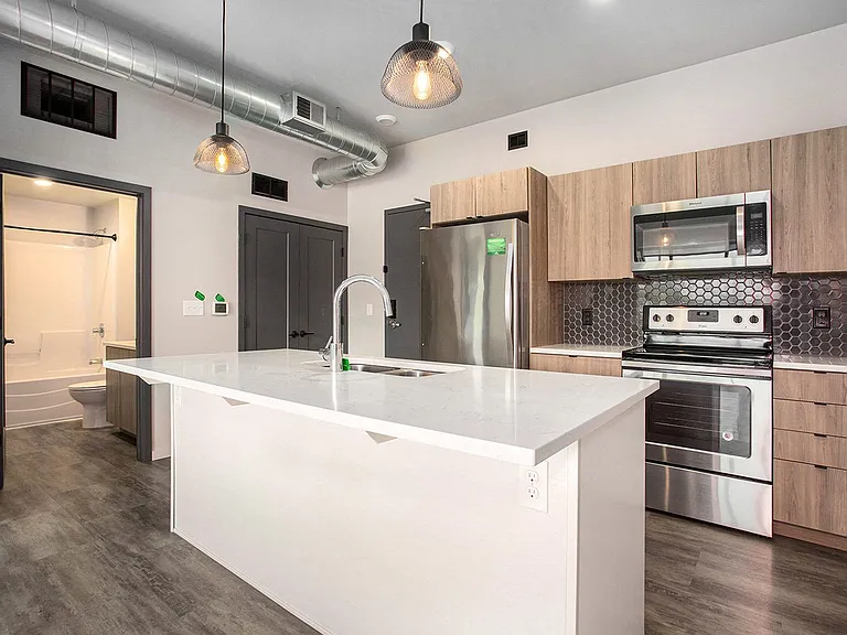234 Market Apartments — Photo 9