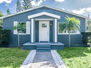 525 14th Ave NW, Largo, FL 33770