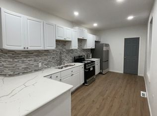 1404 N 6th St, Reading, PA 19601
