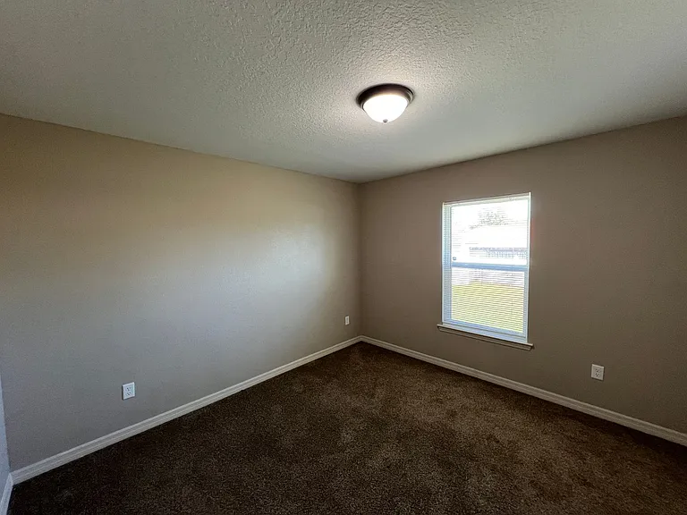 457 Marion Oaks Ln — Photo 16