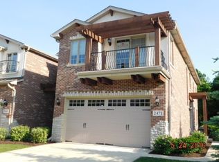 2471 Nicola Ct #19, Addison, IL 60101