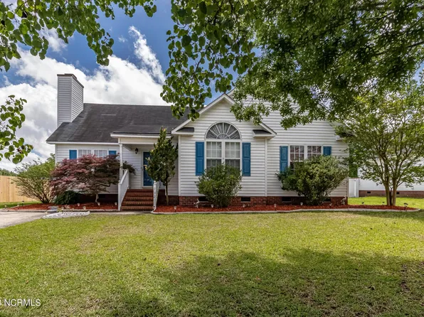 732 E Main Street, Winterville, NC 28590