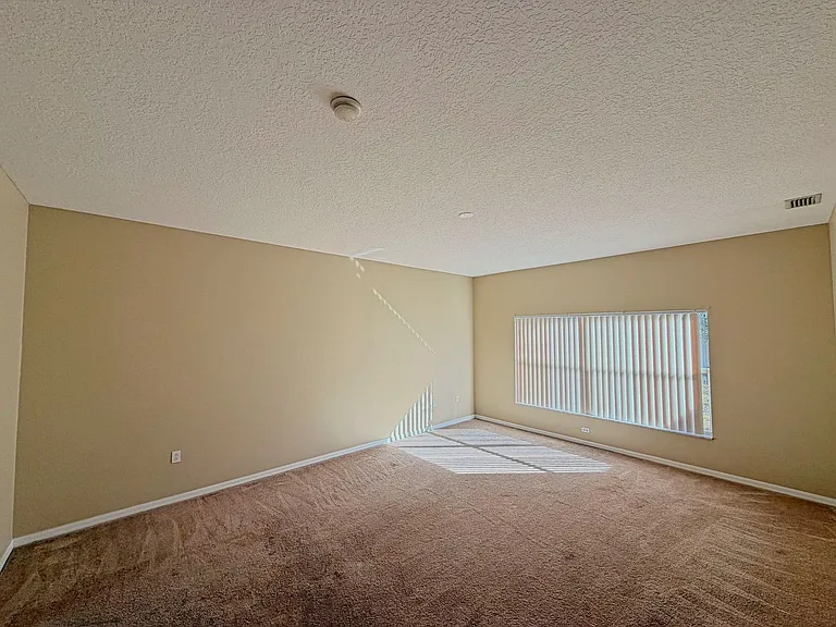 72 Bickford Dr — Photo 10