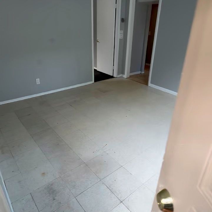 1st image of 1660 Mulberry Ln APT E