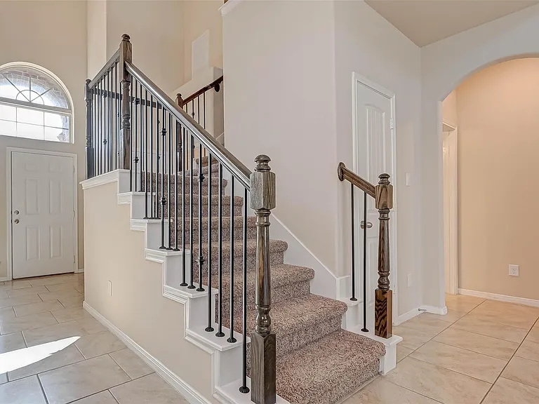 5340 Pointe Spring Xing — Photo 7
