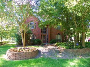 555 Stephen F Austin Dr, Conroe, TX 77302