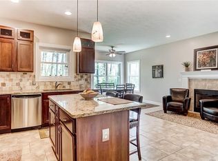 434 Chapel Dr, Springboro, OH 45066