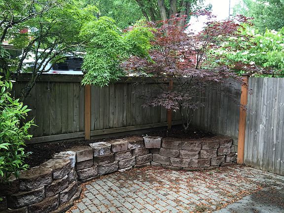 Fenced private patio