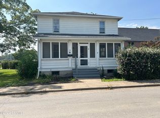 10 Church St, Middleburg, PA 17842