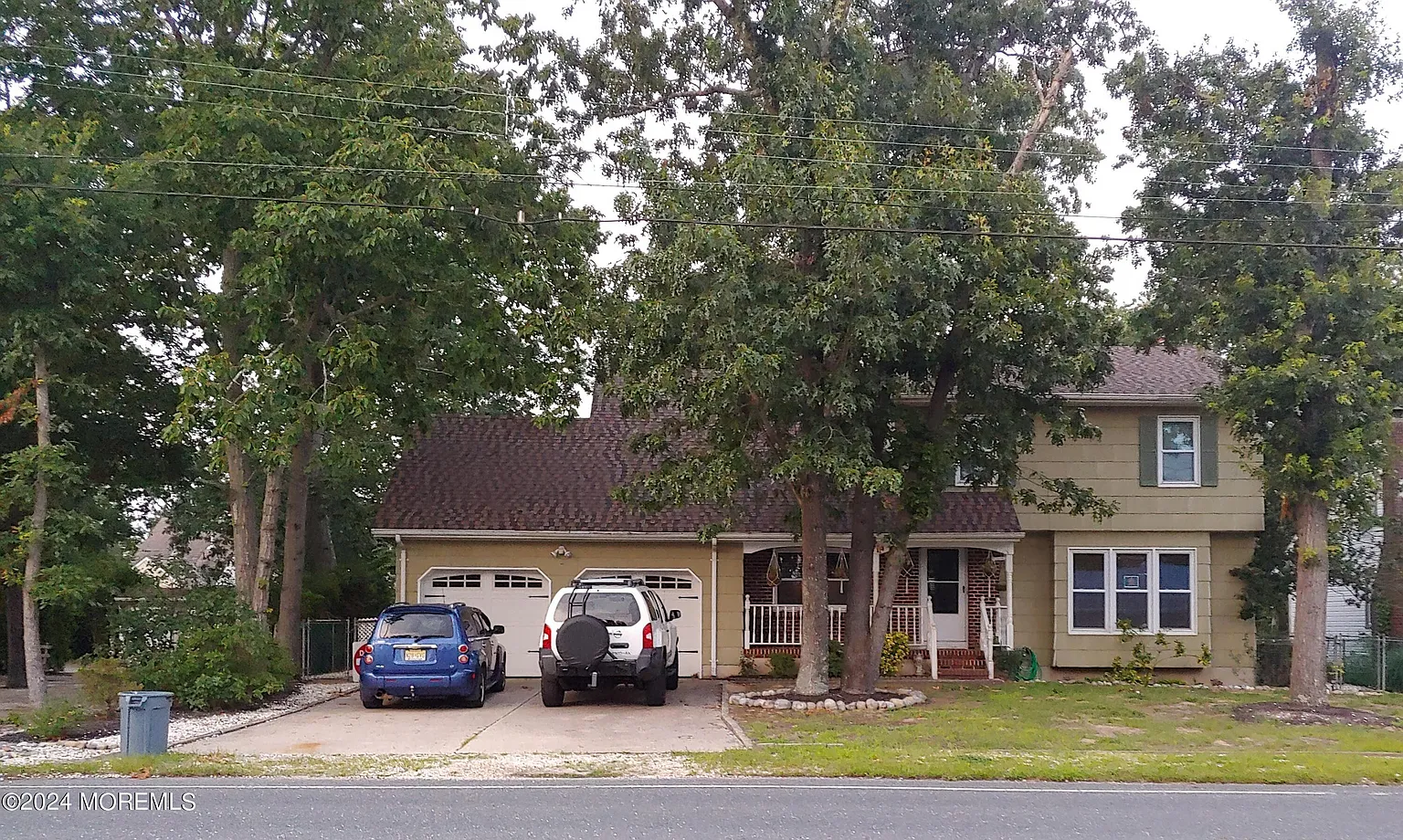 306 Station Drive photo 1
