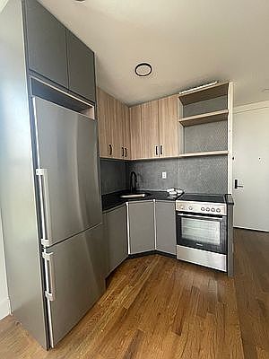 5th image of 179 Linden Blvd #7C