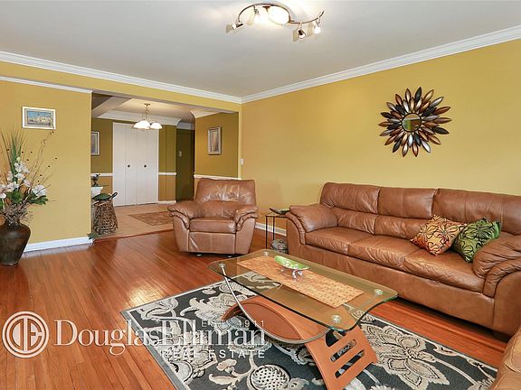 4th image of 377 N Broadway APT 524