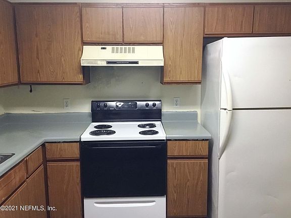3rd image of 5018 Westchase Ct #4
