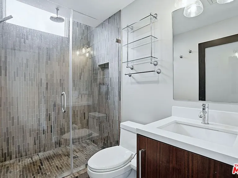 125 Pacific St #5 — Photo 24
