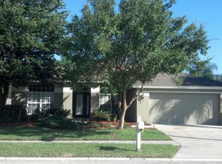 1526 Stetson Dr, Zephyrhills, FL 33543