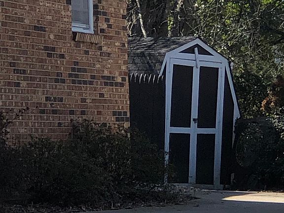 3rd image of 1315 Bass Ave