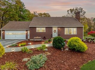 4 Turee View Dr, Bow, NH 03304