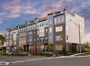 8650 Lovelace St, Manassas, VA 20109