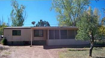 2nd image of 901 W Bridle Path Ln