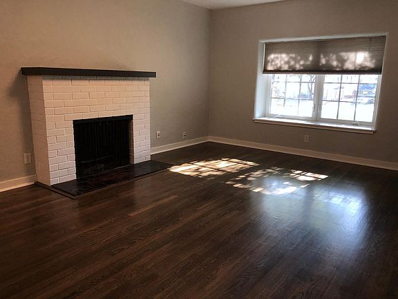 Living room I