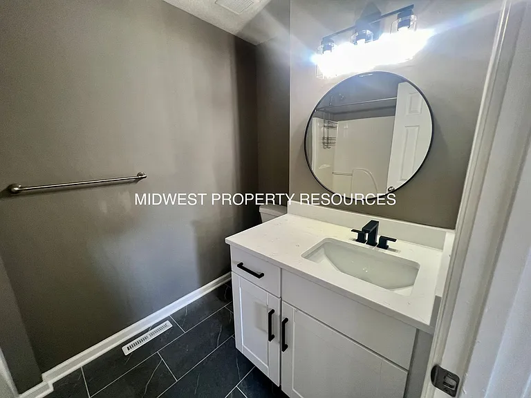 902 SE Sunnyside Rd — Photo 9