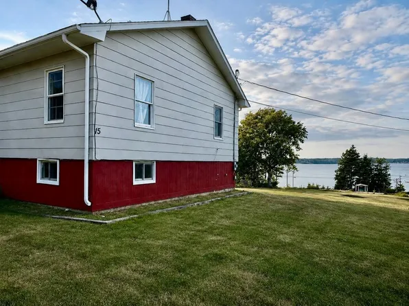 15 Birch Lane, Beals, ME 04611