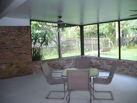 Large Screen Porch