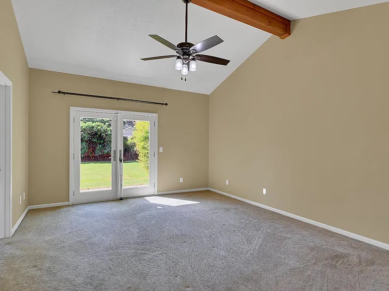 722 Mariner Loop — Photo 21