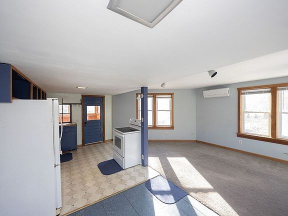 5th image of 2 Teconnett Path