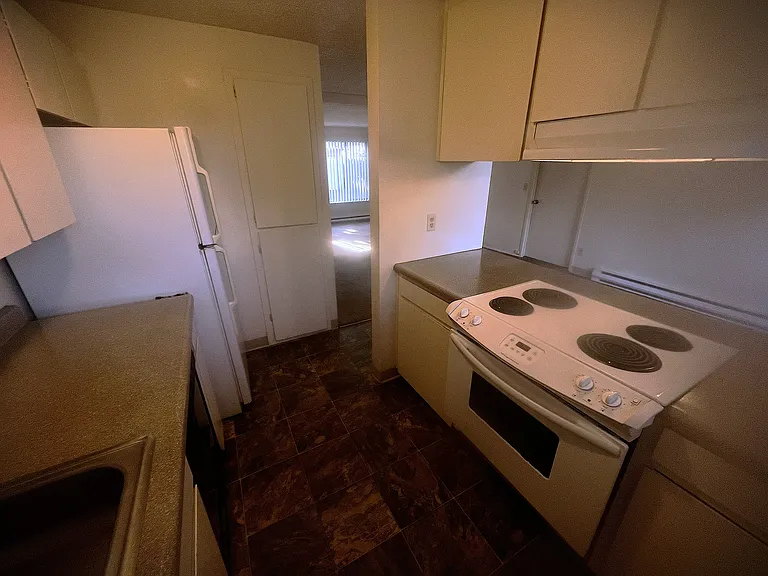 8753 SE Flavel St #8753 — Photo 6