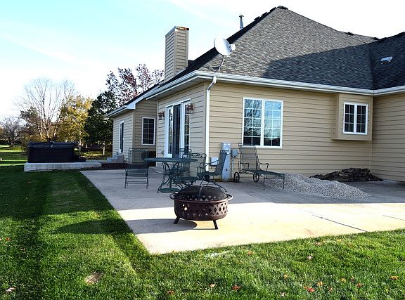 5th image of 17401 S Honora Dr