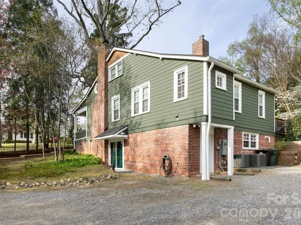 1 Ridgefield Pl, Asheville, NC 28803